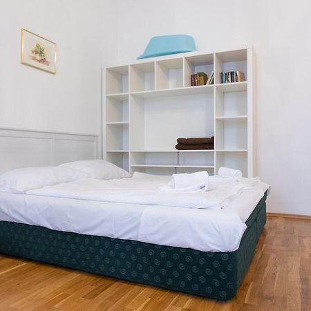 Central Garden Apartments Vídeň Pokoj fotografie